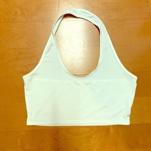 White Halter Crop Top Size Medium - Picture 1 of 6